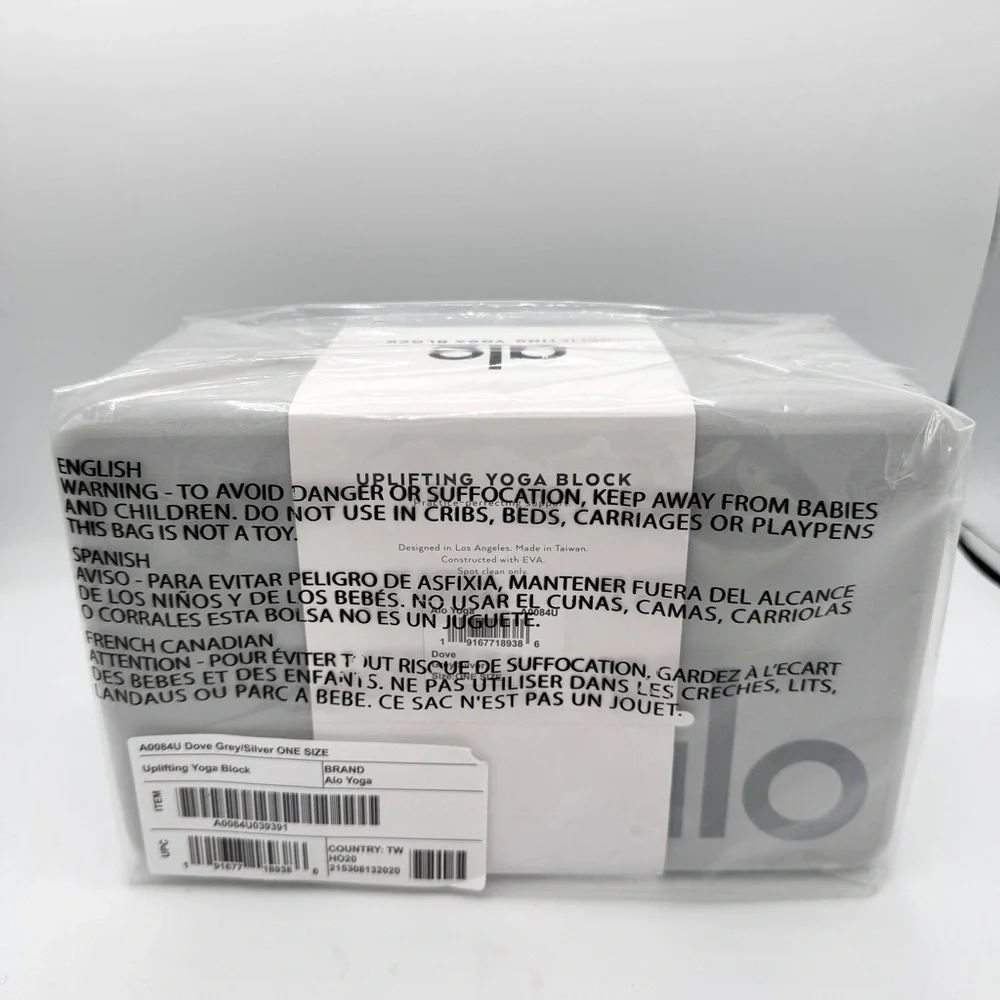 NWT ALO Yoga Uplifting Yoga Block in Dove Grey brand new - Picture 7 of 9